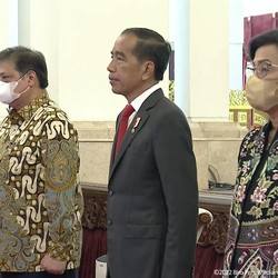 Presiden, Wapres, & Anggota DPR Terima THR Juga, 100% Gak?