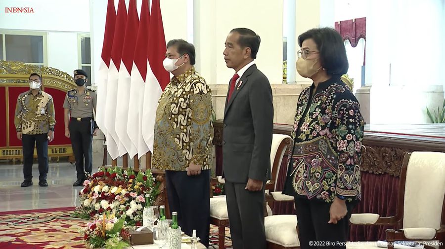 Penyerahan DIPA dan Buku Daftar Alokasi Transfer ke Daerah Tahun Anggaran 2023, 1 Des 2022 (Tangkapan Layar Youtube Sekretariat Presiden)