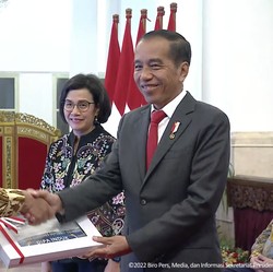 Dapat Anggaran Besar, Prabowo Beli Senjata Sampai Kapal Selam