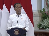 Saat Jokowi Bertanya: Bapak-Ibu Seneng Gak Terima Sertifikat?