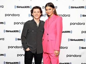 Perjalanan Cinta Zendaya dan Tom Holland, Dulu Partner Kerja Kini Tunangan