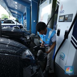 Bawa Mobil Listrik Pas Mudik? Ini 21 Titik SPKLU di Tol Jawa