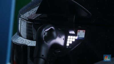 img-title