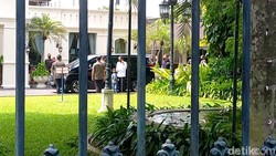 Jokowi Panggil Sederet Menteri hingga Kapolri di Soga Solo, Ada Apa?