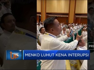 Video: Menko Luhut Kena Interupsi