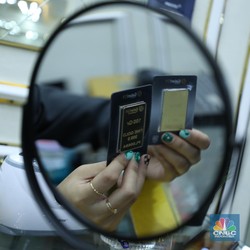 Beli Online Sudah Bisa, Harga Emas Antam Hari Ini Naik Rp3000