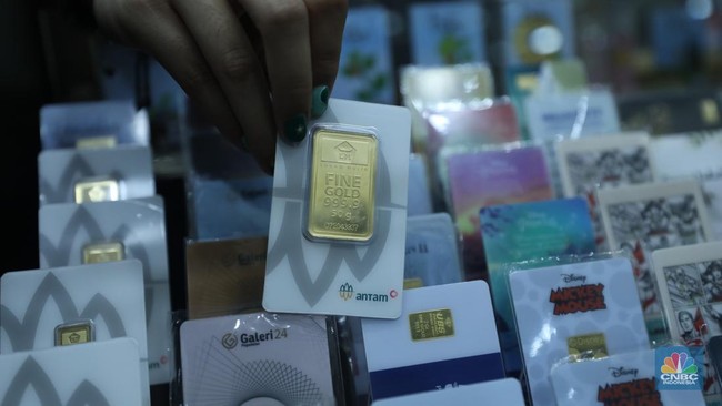 Harga Emas Galeri 24, UBS, Antam dan Antam Retro Hari Ini Diam di Tempat