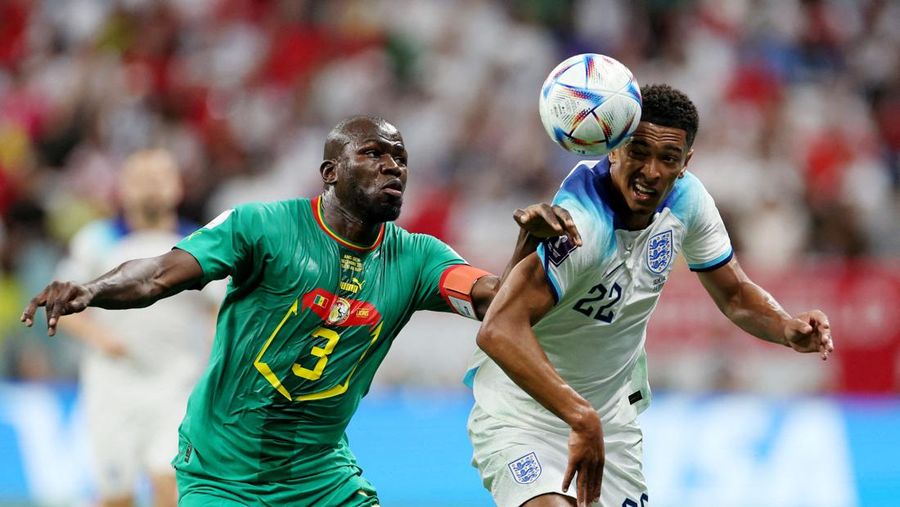 Soccer Football - FIFA World Cup Qatar 2022 - Round of 16 - England v Senegal - Al Bayt Stadium, Al Khor, Qatar - December 4, 2022 England's Jordan Henderson scores their first goal REUTERS/Peter Cziborra     TPX IMAGES OF THE DAY