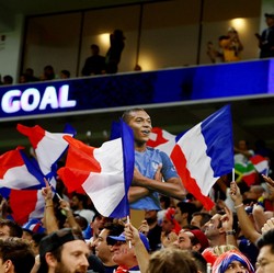 Dicecar 2 Kali Penalti Inggris, Perancis Lolos Semi Final!
