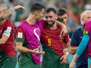 Ronaldo Minta Al Nassr Gaet Bruno Fernandes