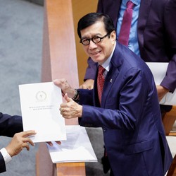 Yasonna Buka Suara Soal Sosok Pengganti Wamenkumham Eddy