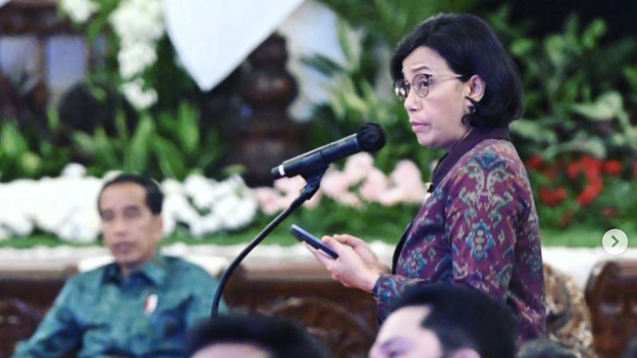 Sidang Kabinet Paripurna hari ini membahas Proyeksi Ekonomi 2023, Evaluasi Pandemi Covid-19 dan antisipasi krisis pangan dan energi dunia. (Instagram @smindrawati)
