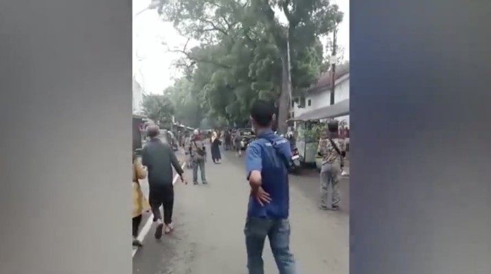 Bom bunuh diri di Markas Polsek Astana Anyar, Bandung, Jawa Barat. (Tangkapan Layar 20Detik) Bom bunuh diri di Markas Polsek Astana Anyar, Bandung, Jawa Barat. (Tangkapan Layar 20Detik)