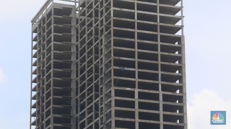 Foto udara suasan pembangunan proyek apartemen Meikarta Distrik 2 di di Cibatu, Cikarang, Kabupaten Bekasi, Rabu (7/12/2022). (CNBC Indonesia/Andrean Kristianto)