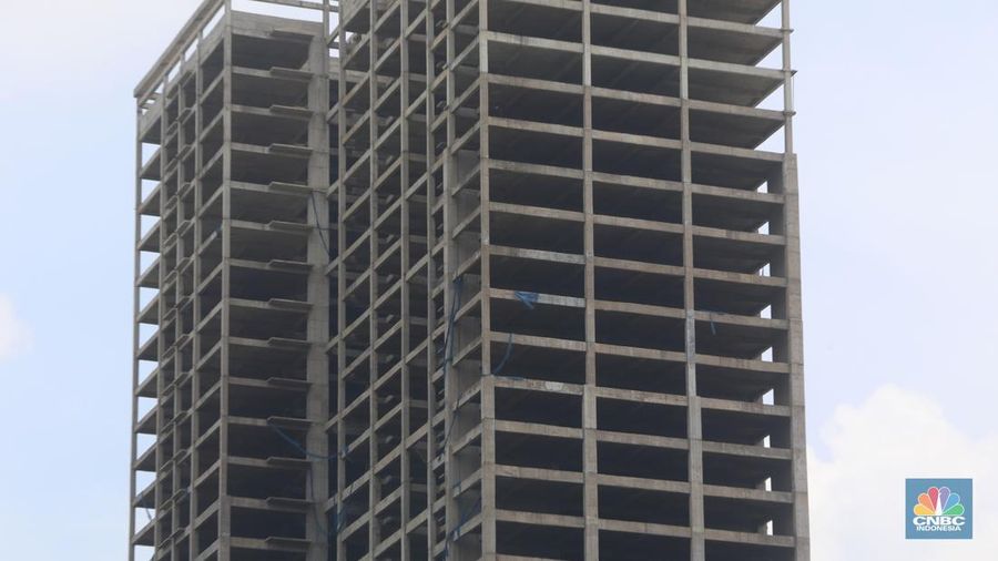 Foto udara suasan pembangunan proyek apartemen Meikarta Distrik 2 di di Cibatu, Cikarang, Kabupaten Bekasi, Rabu (7/12/2022). (CNBC Indonesia/Andrean Kristianto)