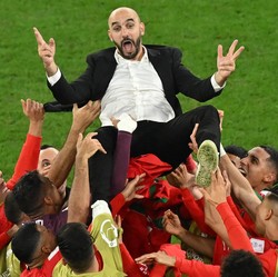 Doa Ibu Tembus Langit, Maroko Melaju ke Semi Final!