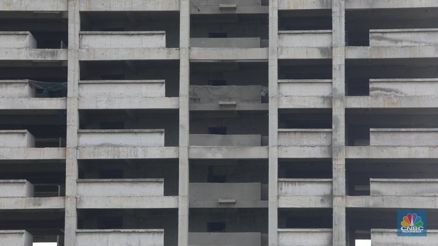 Foto udara suasana pembangunan proyek apartemen Meikarta Distrik 2 yang mangkrak di Cibatu, Cikarang, Kabupaten Bekasi, Rabu (7/12/2022). (վ/ Andrean Kristianto)