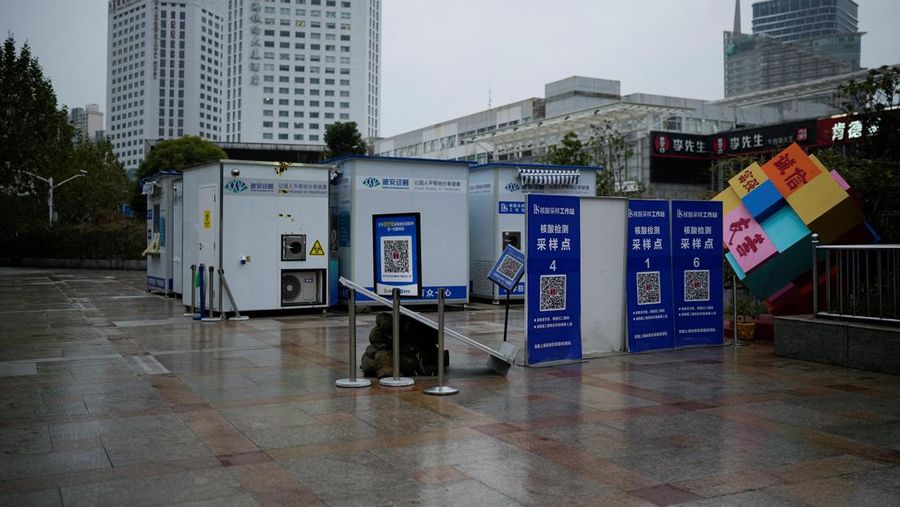 Closed mobile nucleic acid testing booths are pictured outside the Shanghai Railway Station as coronavirus disease (COVID-19) outbreaks continue in Shanghai, China, December 8, 2022. REUTERS/Aly Song