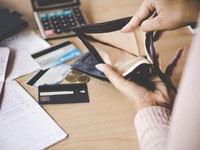 3 Toxic Mindset Soal Keuangan yang Bikin Anda Miskin Sampai Tua!