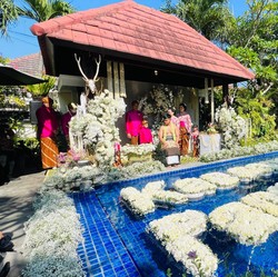 Serba Pink, Begini Prosesi Siraman Kaesang-Erina Gudono