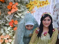 Profil Erina Gudono Mantu Jokowi, Lulusan Columbia University