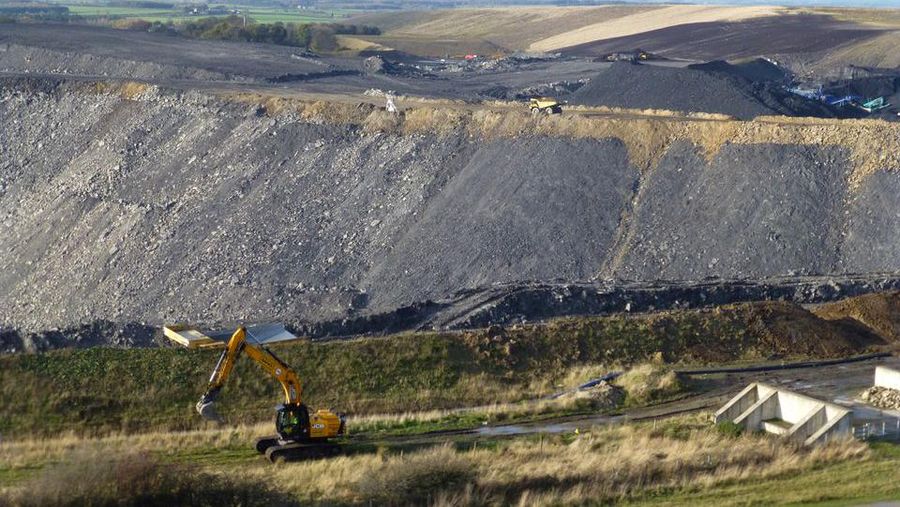 Tambang terbuka Banks Group Shotton di Northumberland, Britain,
