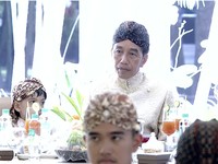 Esok, Jokowi & Keluarga Siap Gelar Ngunduh Mantu di Solo