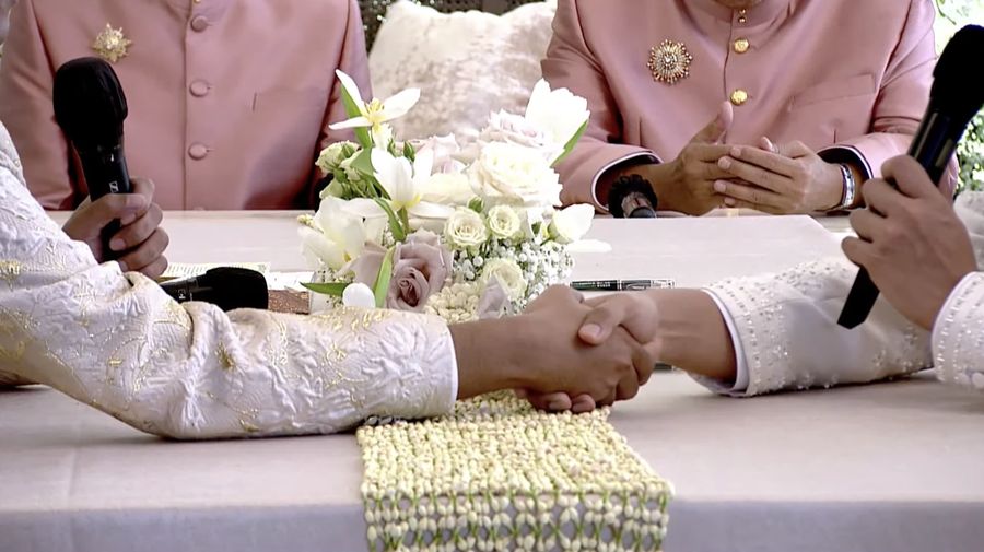 Prosesi Akad Nikah putra bungsu Presiden Joko Widodo Kaesang Pangarep dengan Erina Gudono dari Pendopo Agung Royal Ambarrukmo Hotel Yogyakarta, Sabtu (10/12/2022). (Tangkapan Layar Youtube Presiden Joko Widodo)