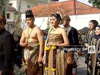 Video: Kaesang Beri Tanda Finger Heart Lagi