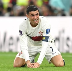 Tersingkir dari Piala Dunia, Ronaldo Buat Pesan Penuh Isyarat