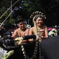 Tahapan Pernikahan Adat Jawa Ala Pasangan Kaesang & Erina