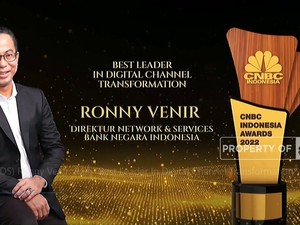 Video: Ronny Venir Raih Penghargaan CNBC Indonesia Award 2022