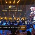 Video: BCA Sabet Penghargaan
