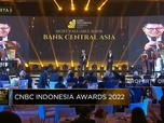 Video: BCA Sabet Penghargaan