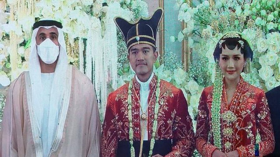 Putra dari Presiden Persatuan Emirat Arab Mohamed bin Zayed Al Nahyan (MBZ), Khalid bin Mohamed bin Zayed Al Nahyan, menghadiri tasyakuran pernikahan Kaesang dan Erina. Ist