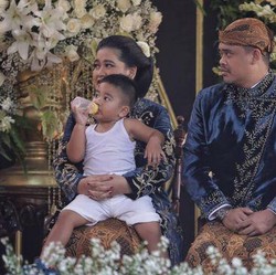 Saat Kaesang Komentari Nahyan yang Viral karena Pakai Singlet