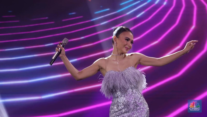 Suasana pembukaan acara penghargaan bergengsi CNBC Indonesia Award dengan tema 