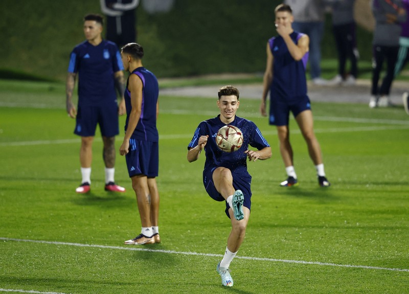 Soccer Football - FIFA World Cup Qatar 2022 - Croatia Training - Al Erssal Training Site 3, Doha, Qatar - December 12, 2022  The new World Cup football's are seen during training REUTERS/Lee Smith