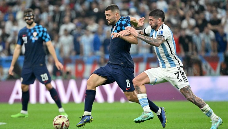 Argentina melangkah ke partai puncak Piala Dunia 2022 usai mengalahkan Kroasia 3-0 di semifinal. Ini menjadi final keenam sepanjang sejarah bagi Albiceleste. (Getty Images/Lionel Hahn)