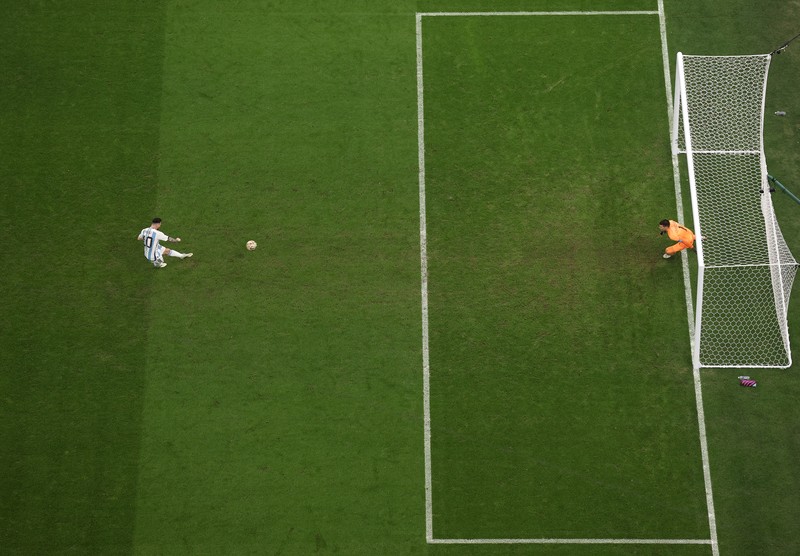 Argentina melangkah ke partai puncak Piala Dunia 2022 usai mengalahkan Kroasia 3-0 di semifinal. Ini menjadi final keenam sepanjang sejarah bagi Albiceleste. (Getty Images/Lionel Hahn) Argentina melangkah ke partai puncak Piala Dunia 2022 usai mengalahkan Kroasia 3-0 di semifinal. Ini menjadi final keenam sepanjang sejarah bagi Albiceleste. (Getty Images/Lionel Hahn)