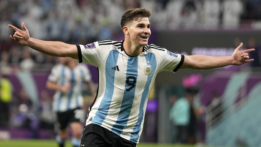 Pemain Timnas Argentina Julian Alvarez (AP/Frank Augstein)