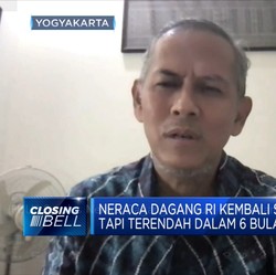 Surplus Neraca Dagang RI Turun, Efek Perlambatan Global?