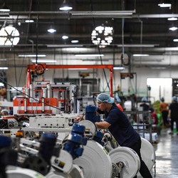 Vietnam Kena Tarif Tinggi AS Buat Samsung 'Khawatir', Kok Bisa?