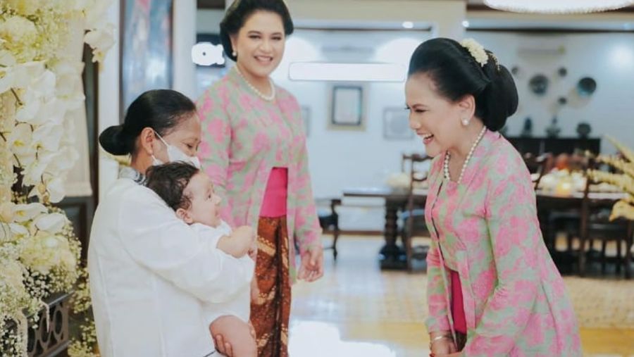 Cucu Jokowi, Kahiyang Ayu (Tangkapan layar Instagram)