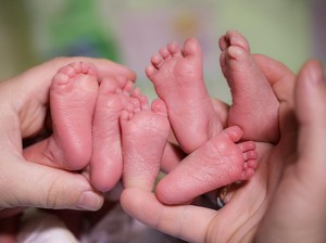 Krisis Populasi, Warga Lahirkan Bayi Kembar 5 Dihadiahi Pemerintah Korsel Rp 2 M