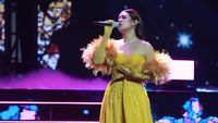 Lagu Spesial Raisa untuk Hari Ibu, Klipnya Libatkan Zalina Lagu Spesial Raisa untuk Hari Ibu, Klipnya Libatkan Zalina