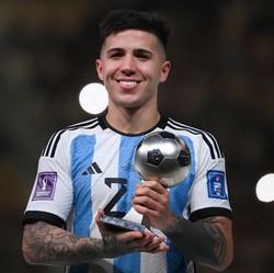 3 Fakta Enzo Fernandez, Pemain Bola Termahal di Inggris