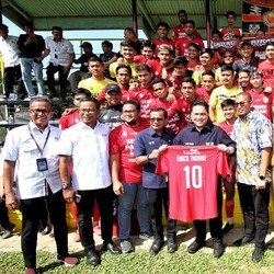 Dukung Ekonomi Sumbar, Erick Thohir Sapa Warga Padang