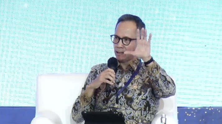 Ketua Otoritas Jasa Keuangan (OJK), Mahendra Siregar dalam acara Outlook Perekonomian Indonesia 2023, Rabu (21/12/2022). (Tangkapan layar via Youtube PerekonomianRI)