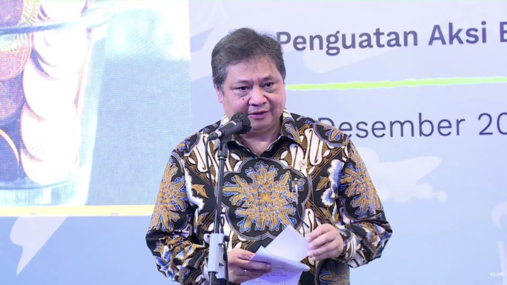 Menteri Koordinator Bidang Perekonomian (Menko Perekonomian), Airlangga Hartarto dalam Rapat Kerja Nasional (RAKERNAS) Badan Pengelola Dana Lingkungan Hidup Tahun 2022. Menteri Koordinator Bidang Perekonomian (Menko Perekonomian), Airlangga Hartarto dalam Rapat Kerja Nasional (RAKERNAS) Badan Pengelola Dana Lingkungan Hidup Tahun 2022. (Tangkapan Layar Youtube Kementerian LHK)